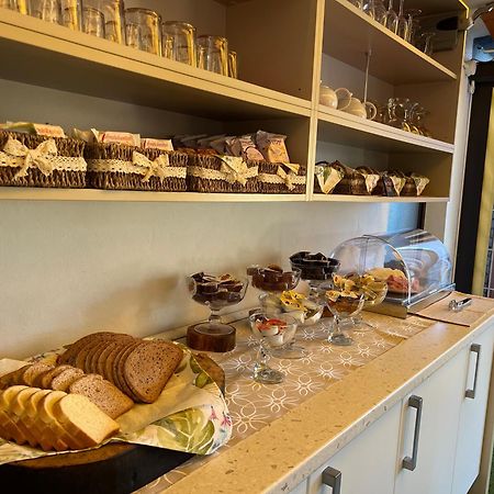 Garda Dream Hotell Lazise Exteriör bild